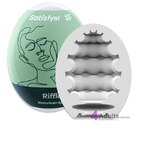 Satisfyer Male Masturbator Egg Riffle